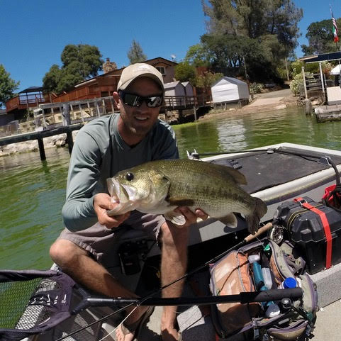 Bass fishing Clear Lake, using the Float and Fly technique – Santa